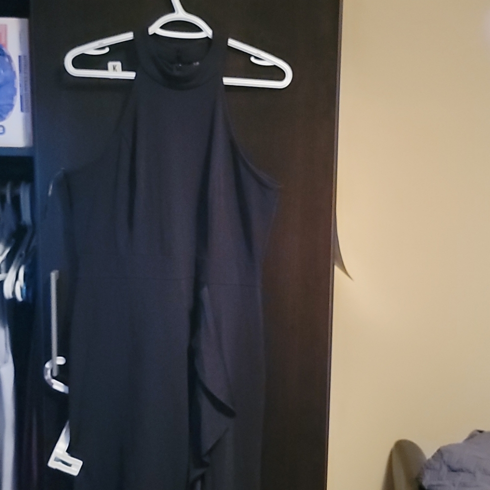 Cute black dress
